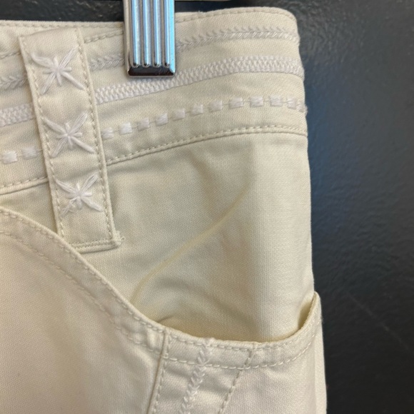 Diesel sz28 Y2K Cream Straight-Leg jeans in excellent used condition low rise - Picture 7 of 14